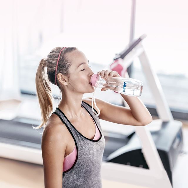 Sport Wasser trinken
