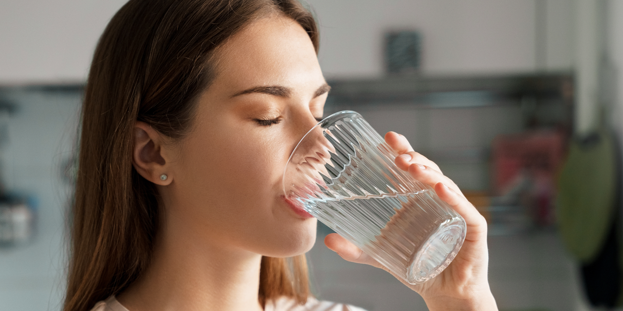 Undgå flaskevand – drik vand fra hanen