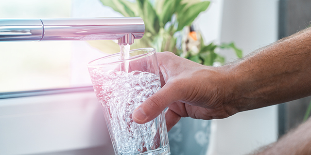 Spar CO2 og drik lokalt postevand fra hanen spar-co2-drik-lokalt-vand-fra-hanen