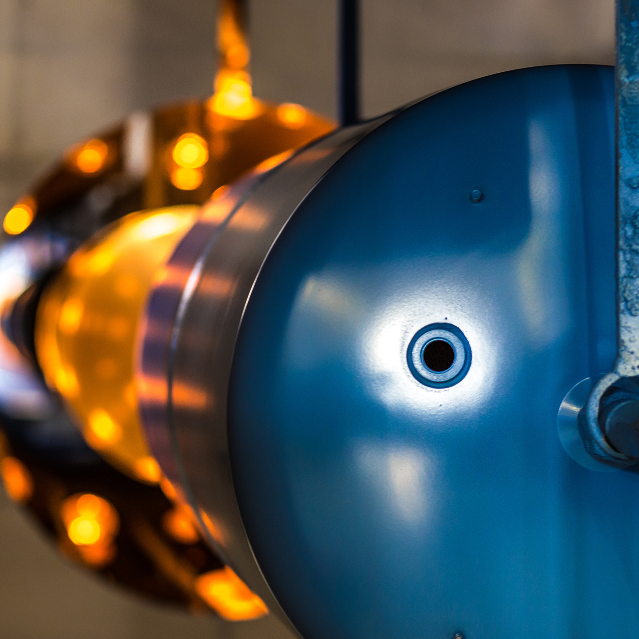 Statico beholder bliver produceret