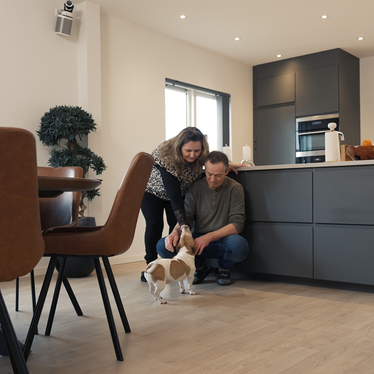 Sådan passer Alex og Dorte på deres nyrenoverede hus med BWT-anlæg