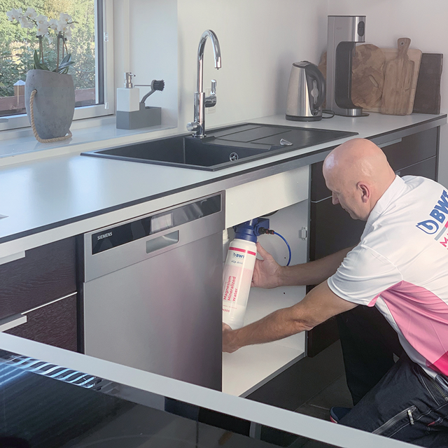 bwt vand, mand, installation, montering, vandfilter, filter, filtrering,