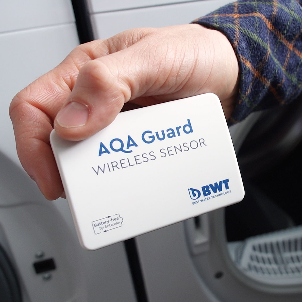 BWT AQA guard vandalarm