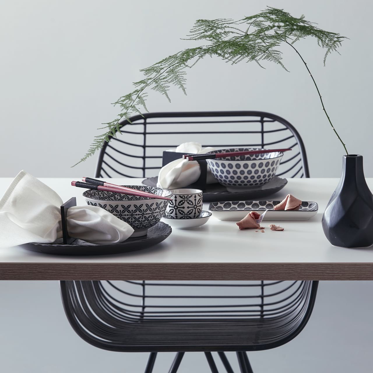 Festive table decoration