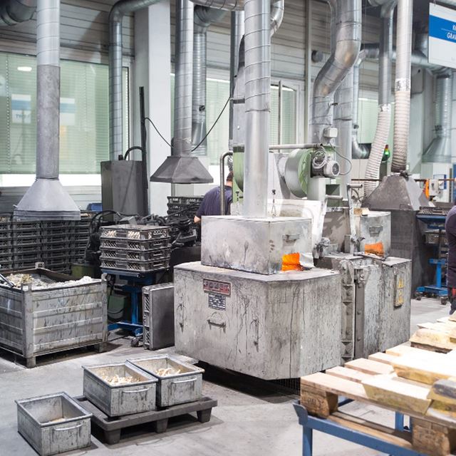 Mondseer Armaturen Produktion klein