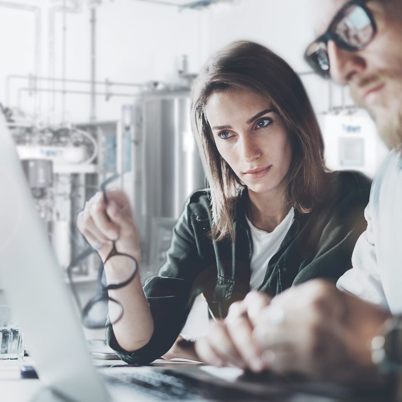 Contact technico-commercial