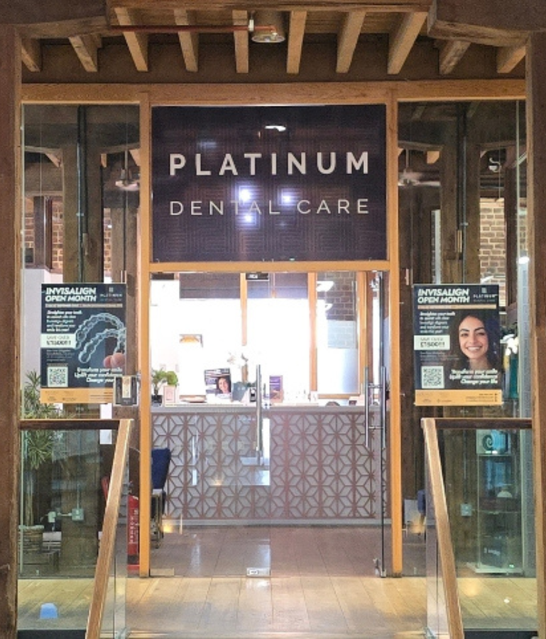 Platinum Dental Care reception 769x900