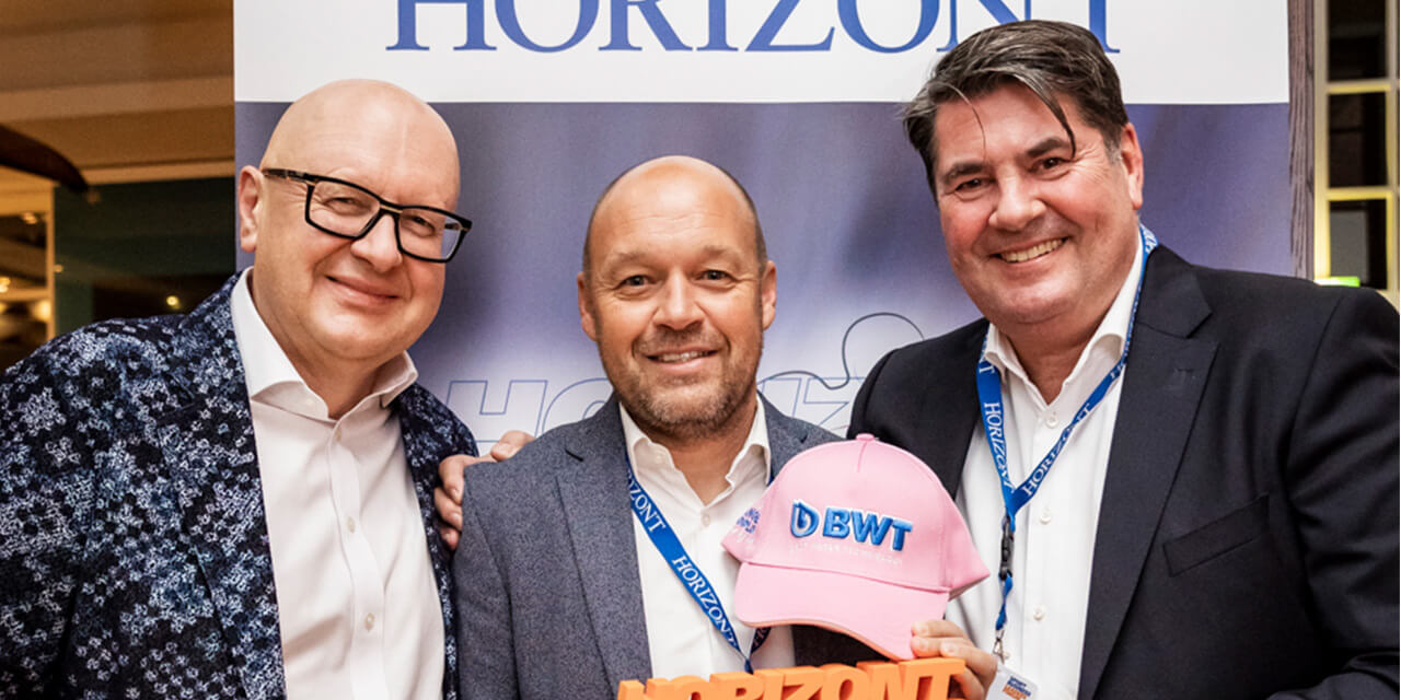 Horizont Sport Bus Lead For 2022