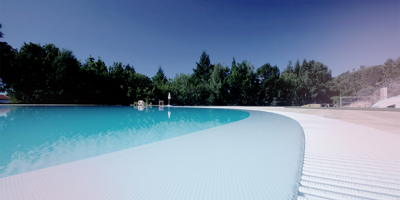 American commercial pool