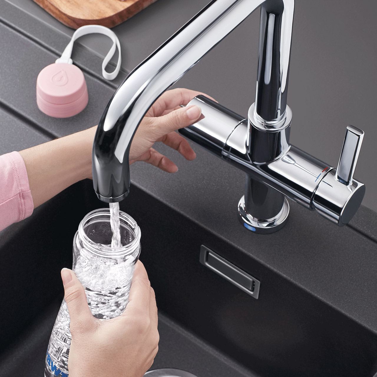 Pure-Flasche-befuellen-Tritan