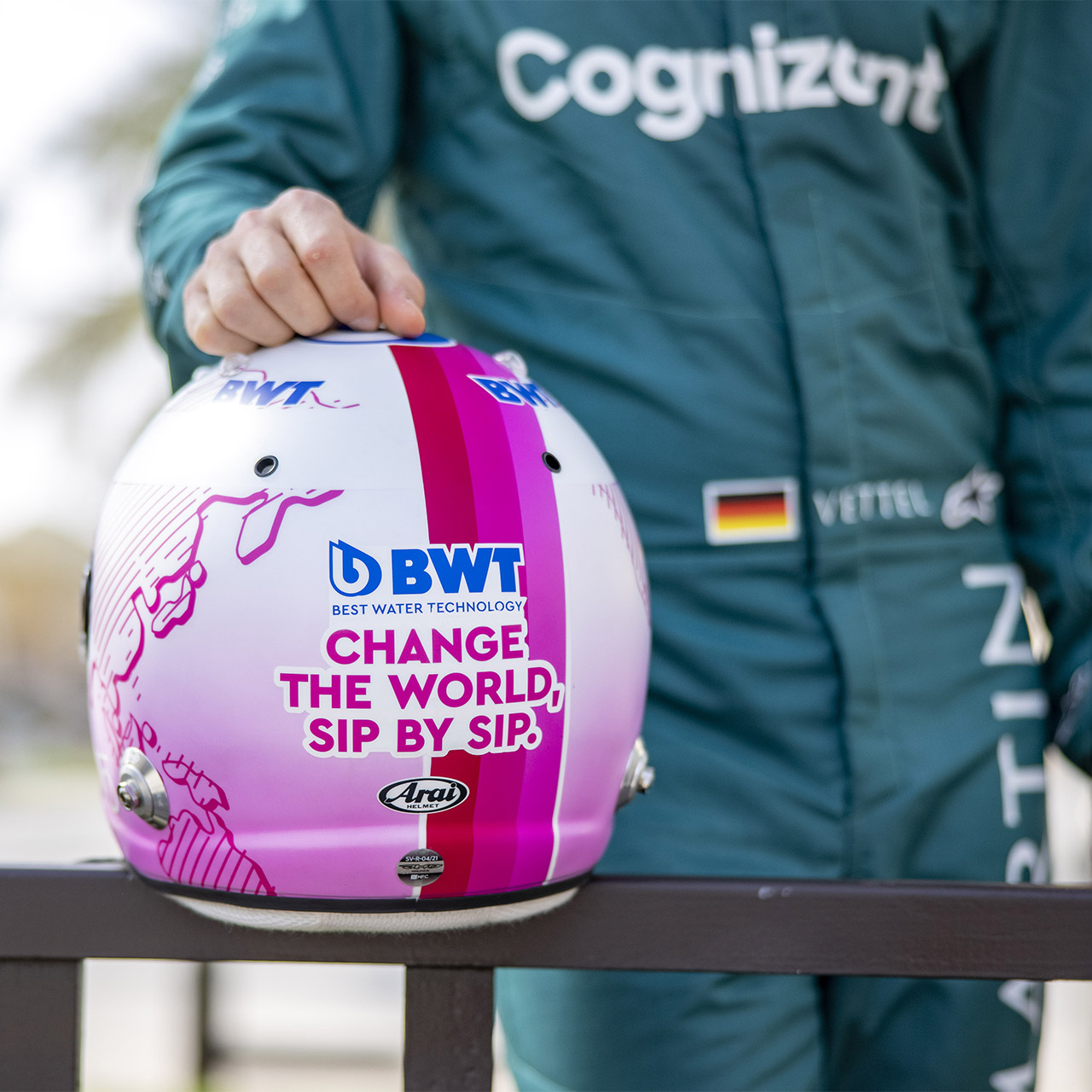 casque de course automobile BWT