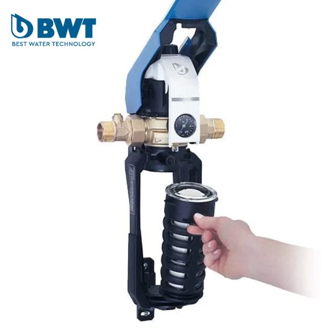 szűrőház cseréje