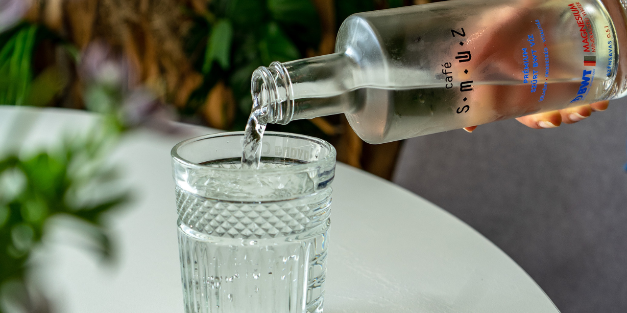 BWT SMÚZ kávézó vízlelőhely