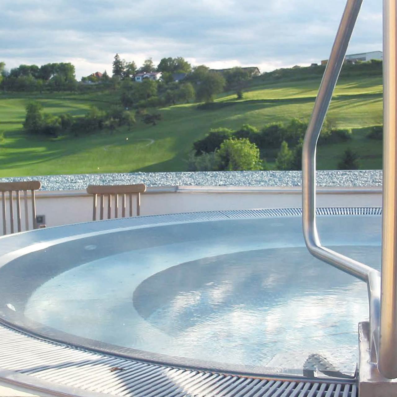 BWT Einbau Whirlpool unterschiedliche Materialien