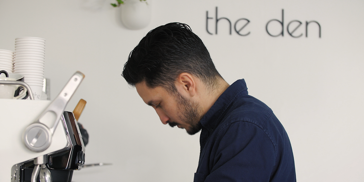 the den kaffebar med ultimativ smag i kaffen the-den-coffee-bar-carlos-cantone