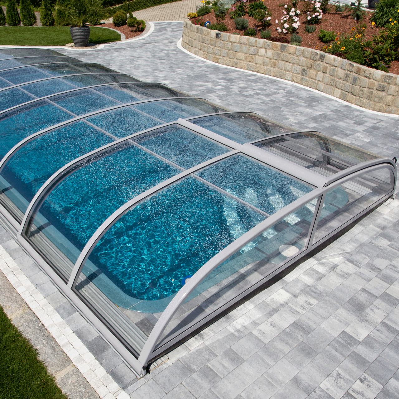 Glasoverdækning til pool fra BWT, hvid