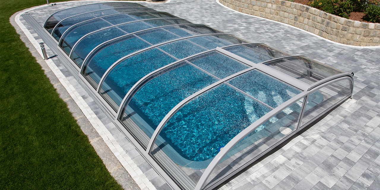 Glasoverdækning til pool fra BWT 1-2
